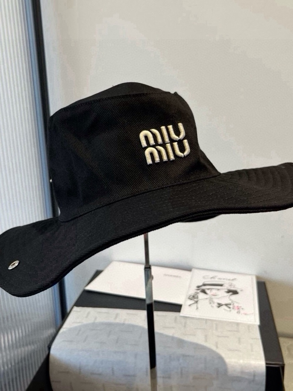 Miu Miu Black Canvas Bucket Hat with White Embroidered Logo - Picture 3 of 6